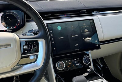 2023 Land Rover Range Rover SE