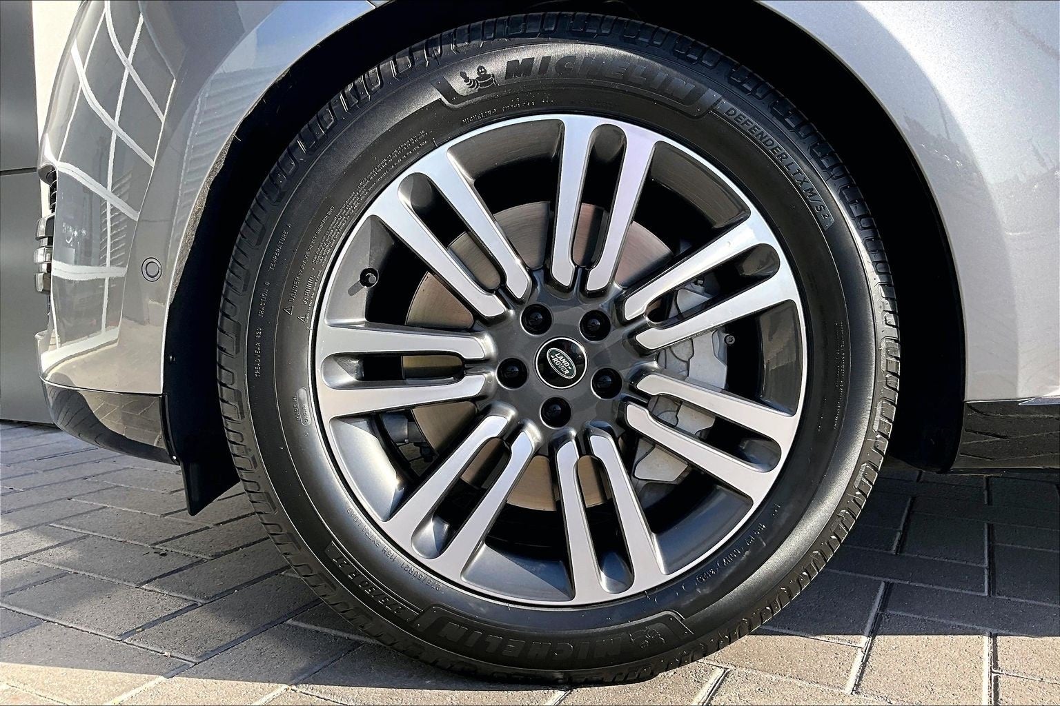 2023 Land Rover Range Rover SE