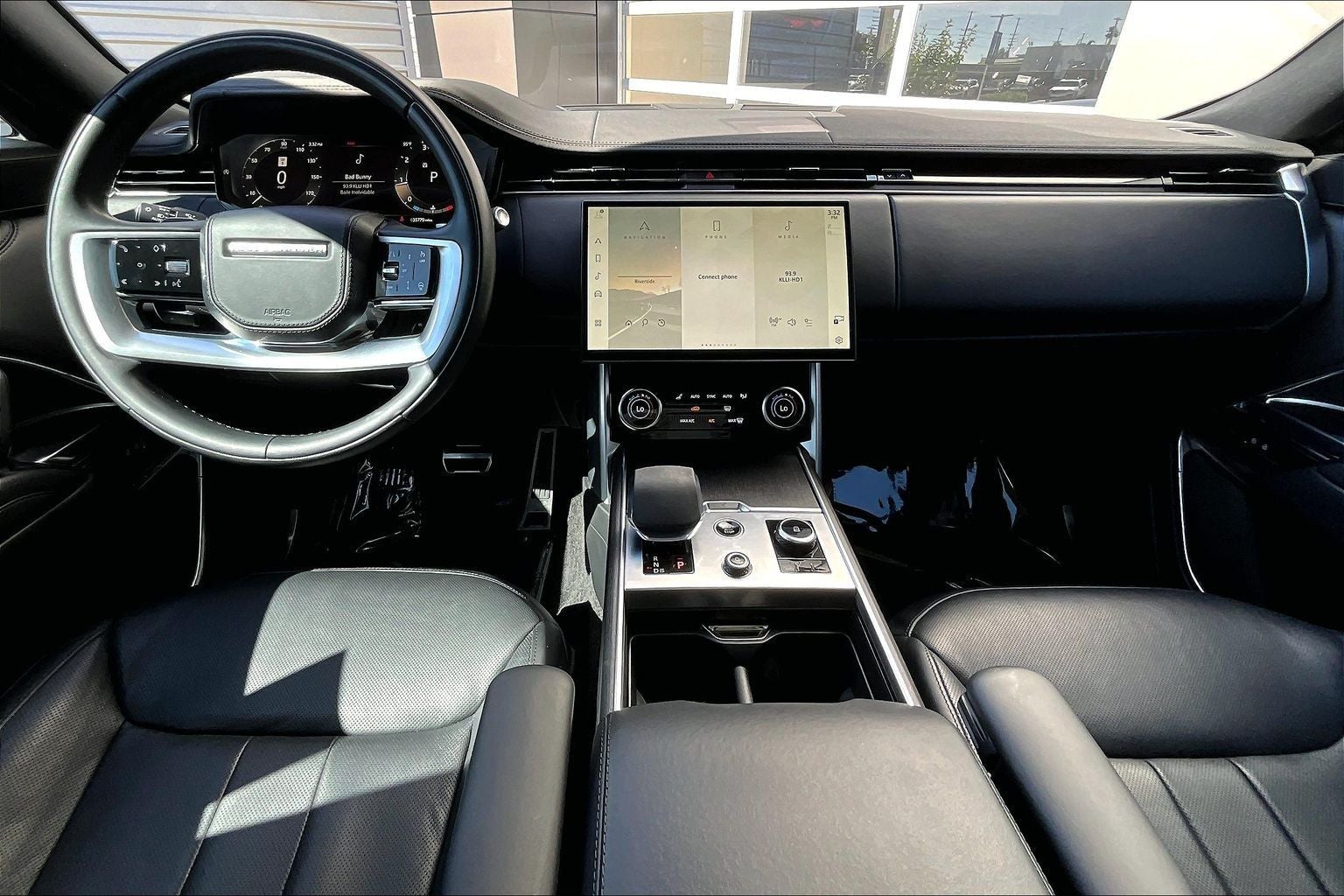 2023 Land Rover Range Rover SE