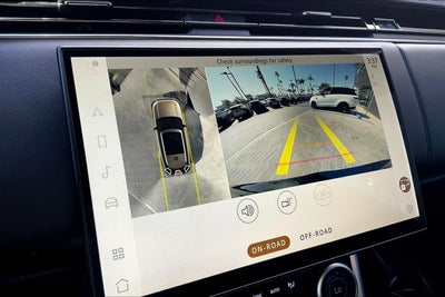 2023 Land Rover Range Rover SE