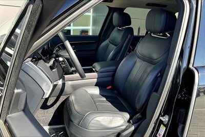 2023 Land Rover Range Rover SE