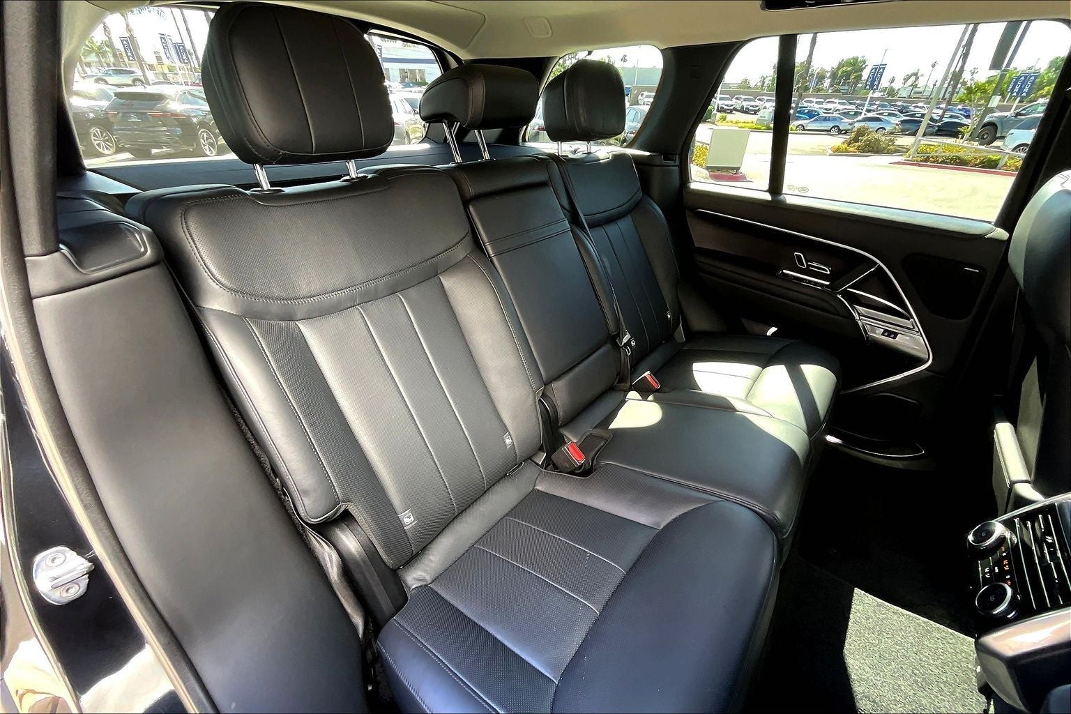 2023 Land Rover Range Rover SE