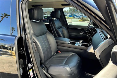 2023 Land Rover Range Rover SE
