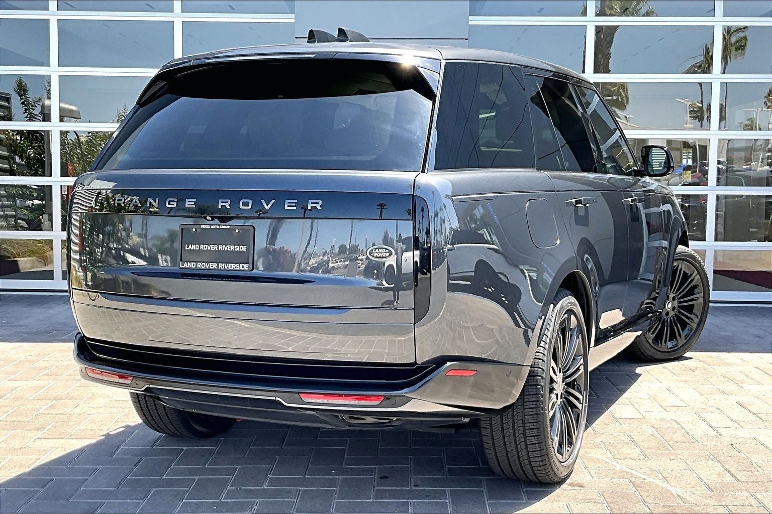 2023 Land Rover Range Rover SE