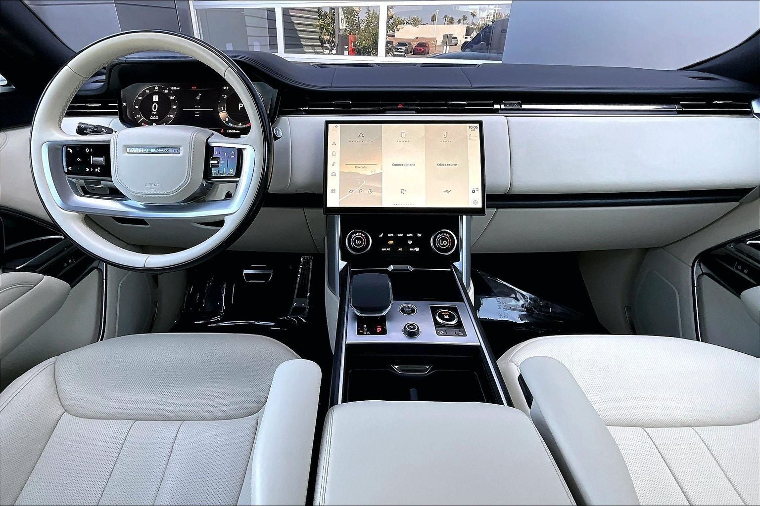 2023 Land Rover Range Rover SE