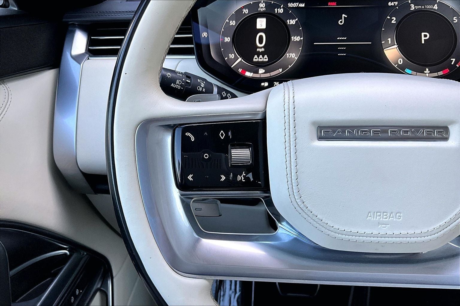 2023 Land Rover Range Rover SE