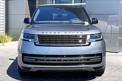 2023 Land Rover Range Rover SE