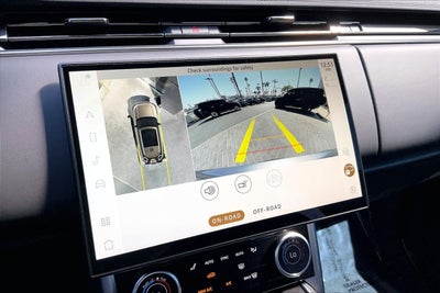 2023 Land Rover Range Rover SE