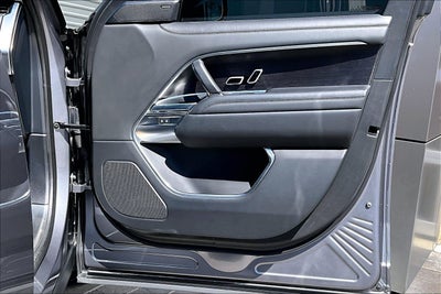 2023 Land Rover Range Rover SE