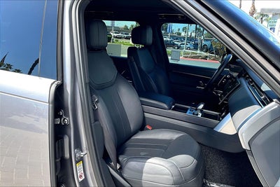 2023 Land Rover Range Rover SE
