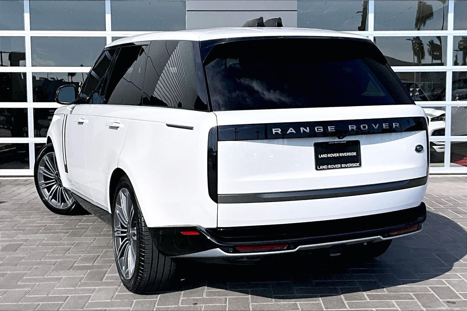 2023 Land Rover Range Rover SE
