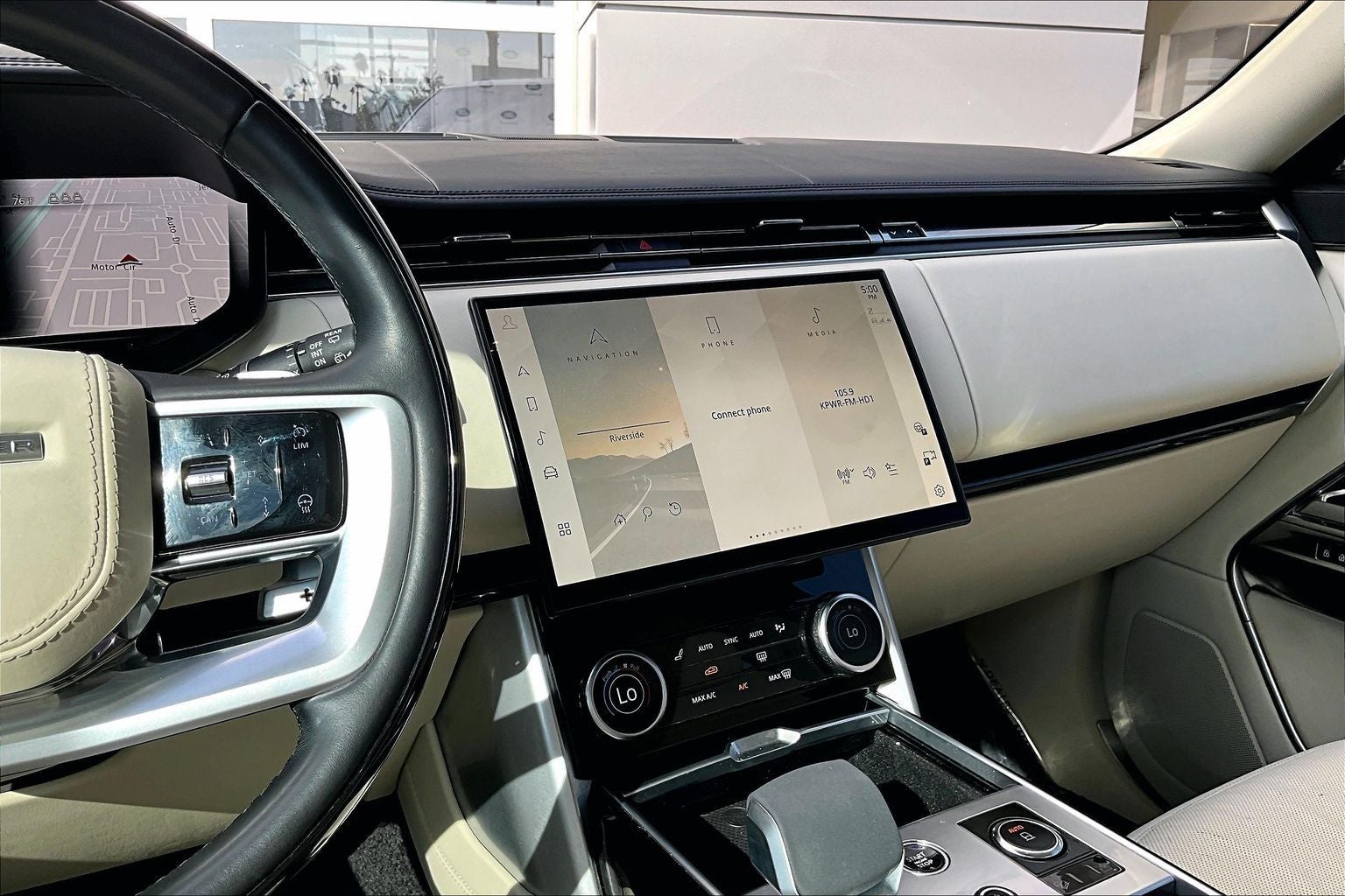 2023 Land Rover Range Rover SE
