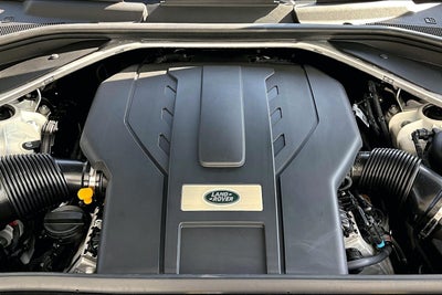 2023 Land Rover Range Rover SE