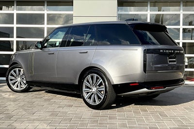 2023 Land Rover Range Rover SE