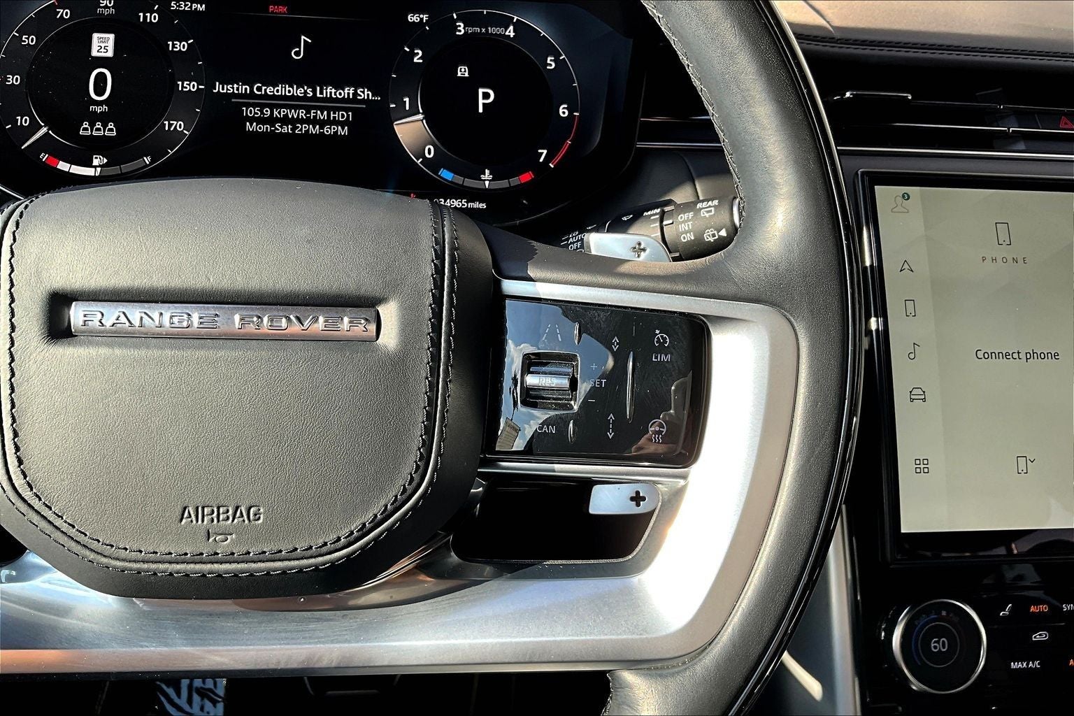 2023 Land Rover Range Rover SE