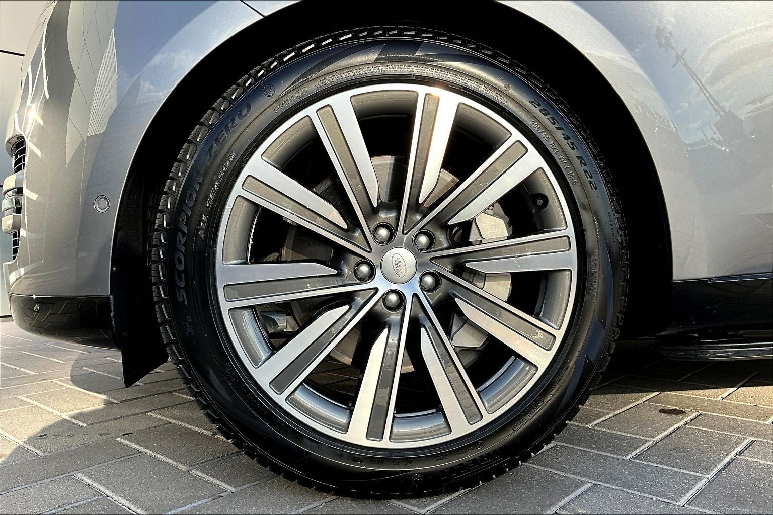 2023 Land Rover Range Rover SE