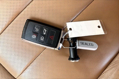 2023 Land Rover Range Rover SE