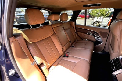 2023 Land Rover Range Rover SE