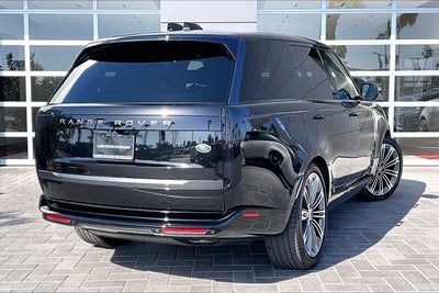 2023 Land Rover Range Rover SE