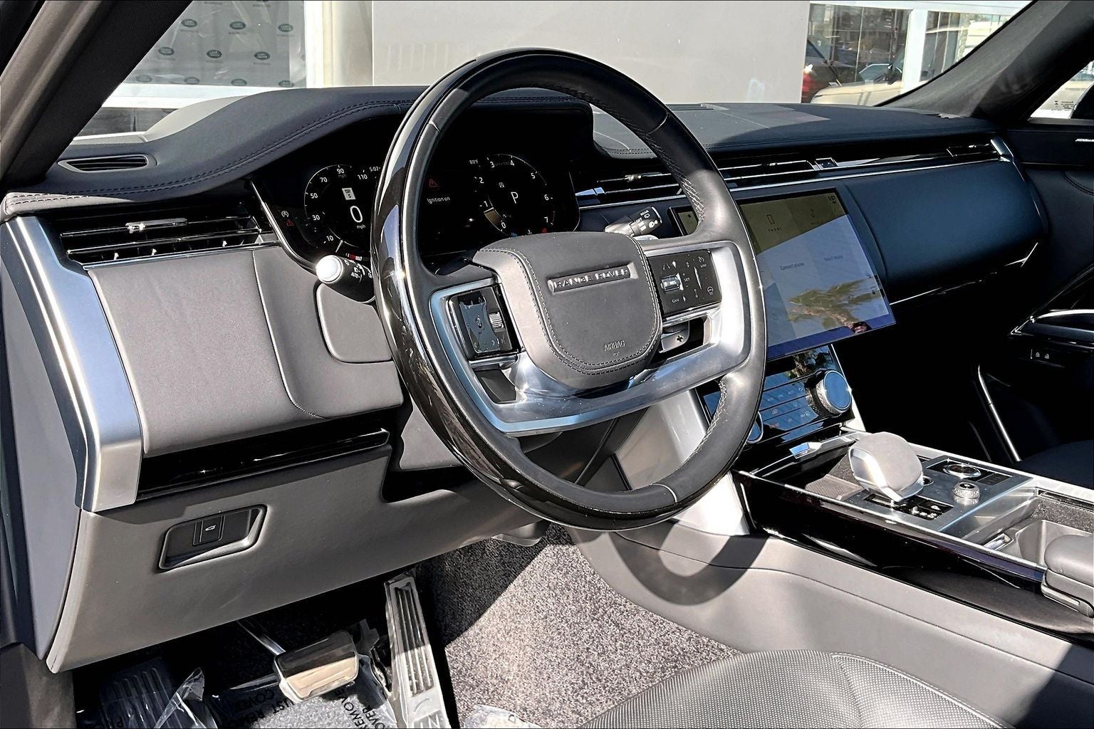 2023 Land Rover Range Rover SE