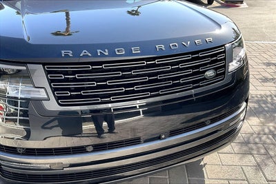 2023 Land Rover Range Rover SE