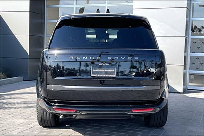 2023 Land Rover Range Rover SE