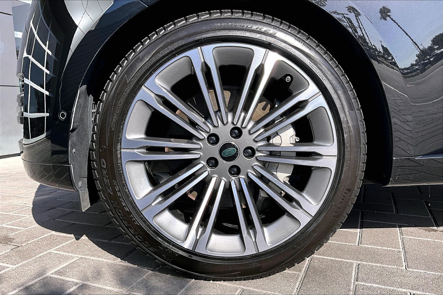 2023 Land Rover Range Rover SE