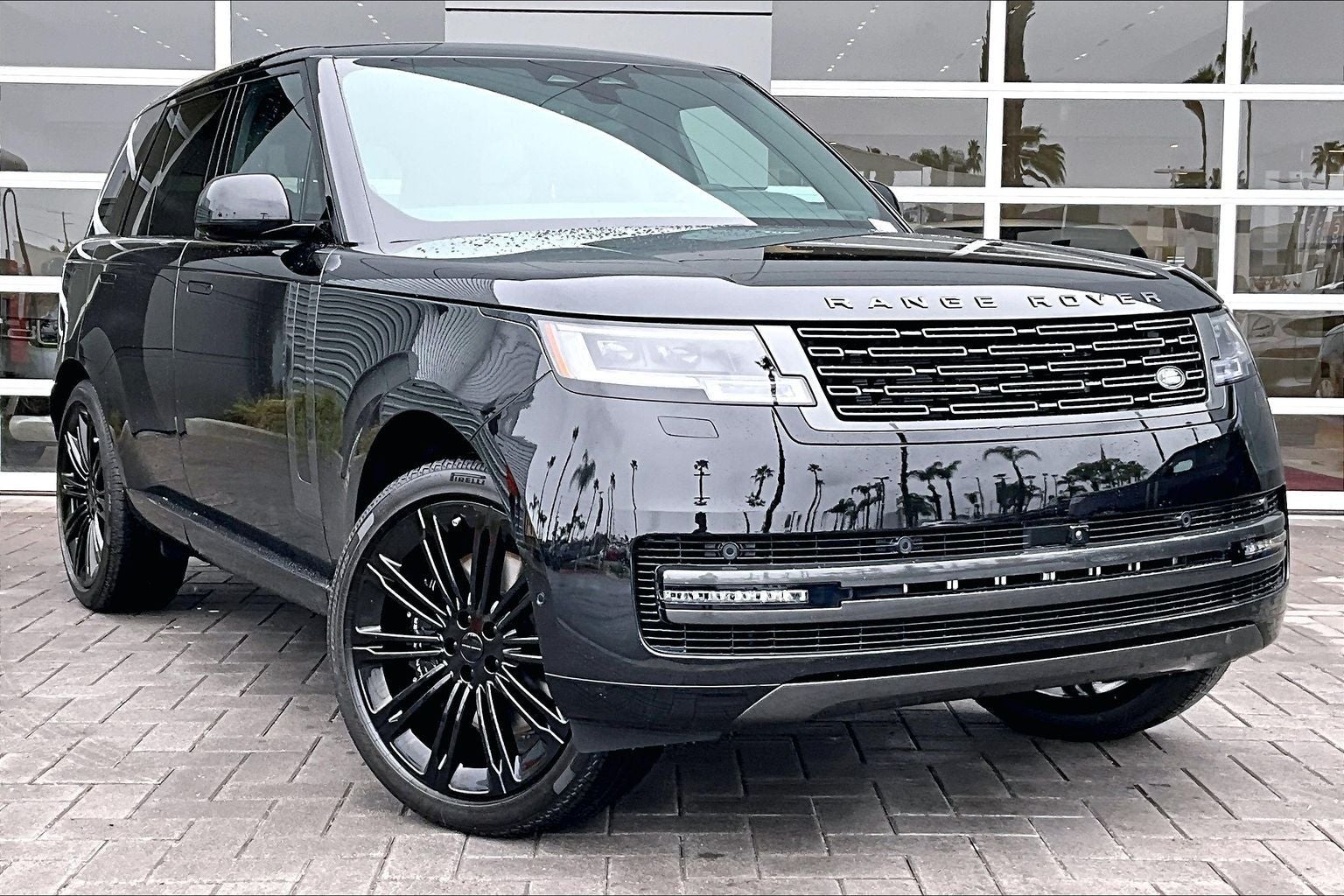 2026 Land Rover Range Rover SE