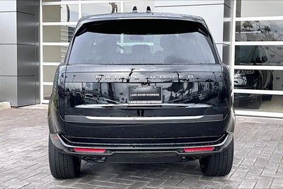 2026 Land Rover Range Rover SE