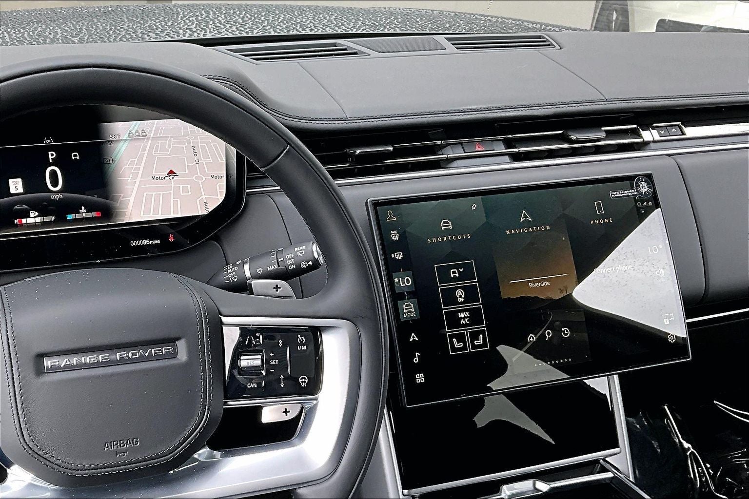 2026 Land Rover Range Rover SE