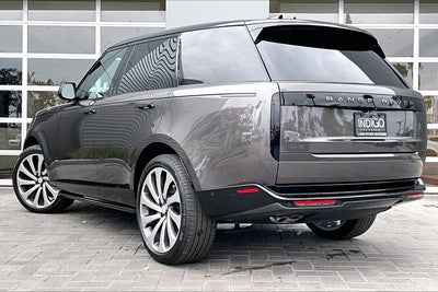2025 Land Rover Range Rover SE