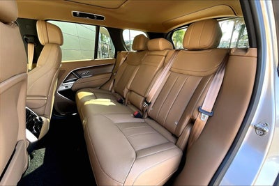 2026 Land Rover Range Rover SE