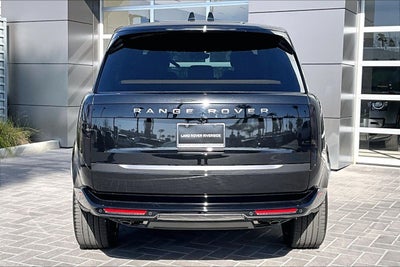 2026 Land Rover Range Rover SE