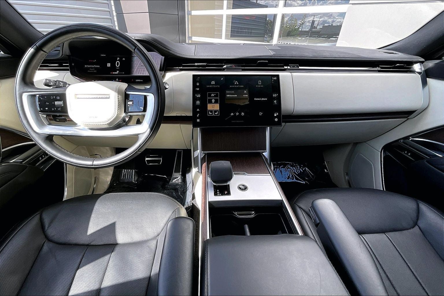 2024 Land Rover Range Rover SE
