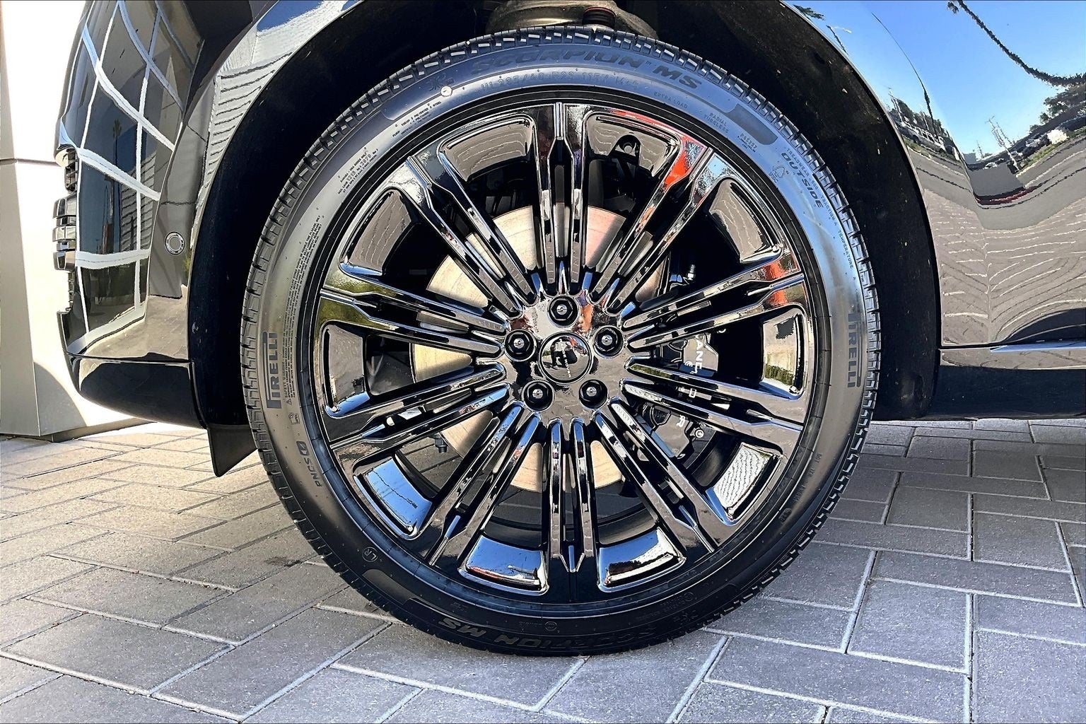 2026 Land Rover Range Rover SE