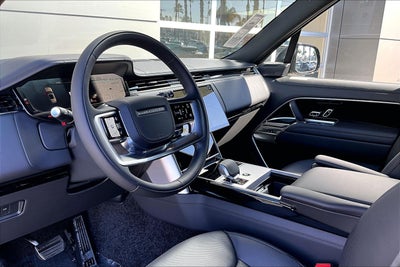 2026 Land Rover Range Rover SE