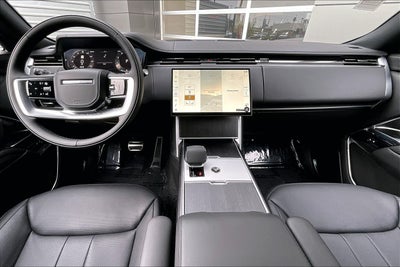 2026 Land Rover Range Rover SE
