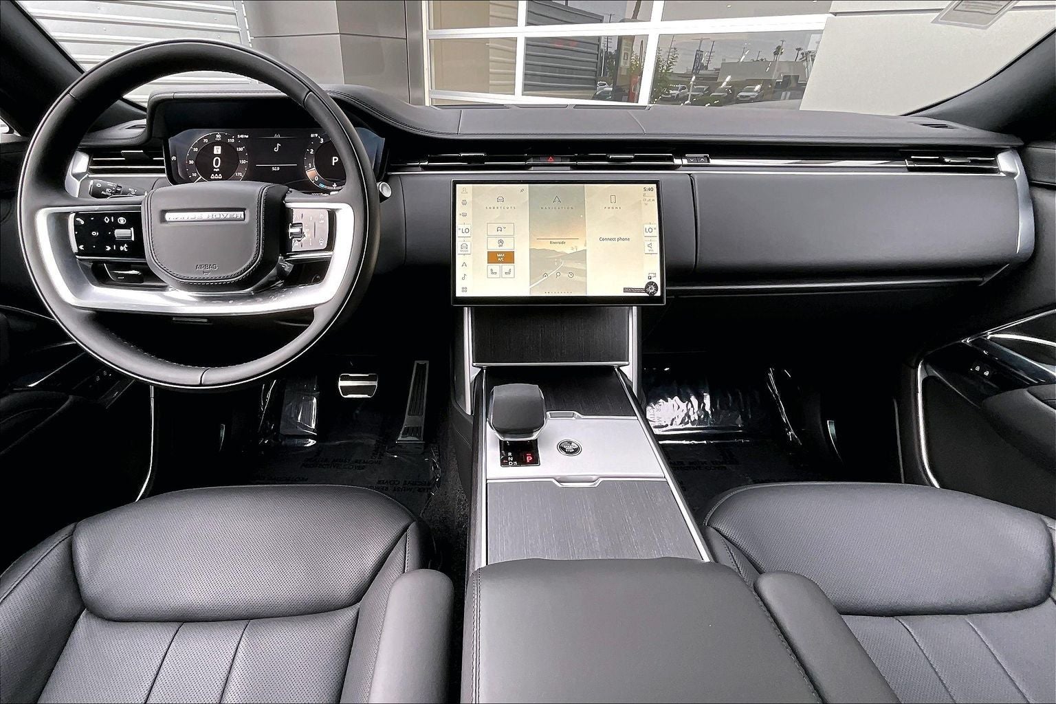 2026 Land Rover Range Rover SE