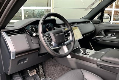 2026 Land Rover Range Rover SE