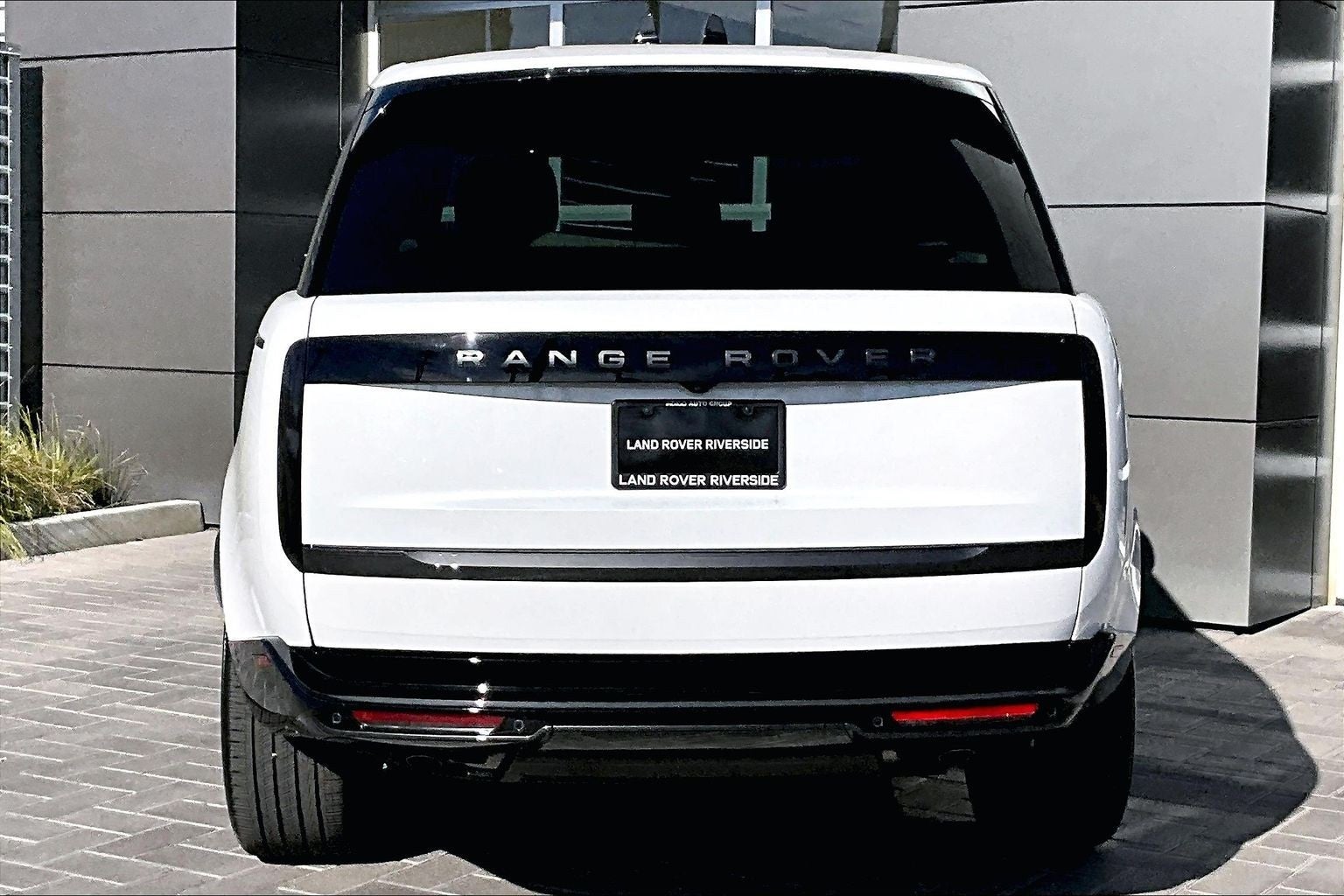 2026 Land Rover Range Rover SE