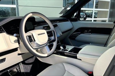 2026 Land Rover Range Rover SE