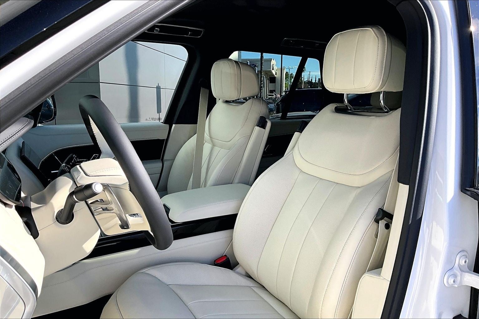 2026 Land Rover Range Rover SE