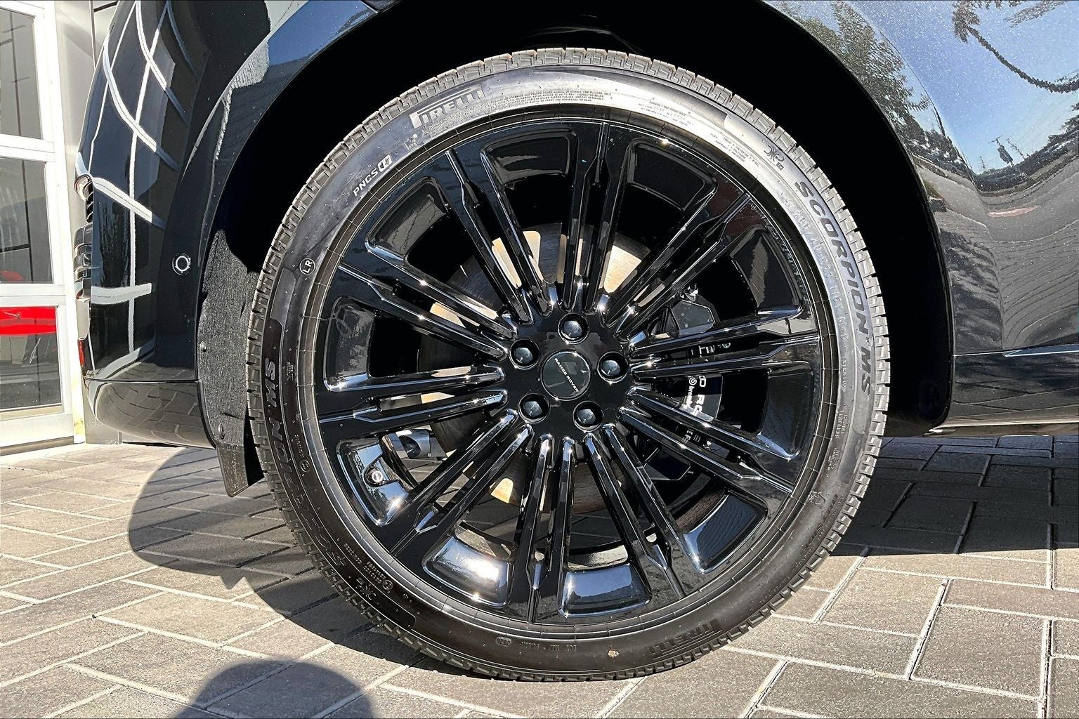 2026 Land Rover Range Rover SE