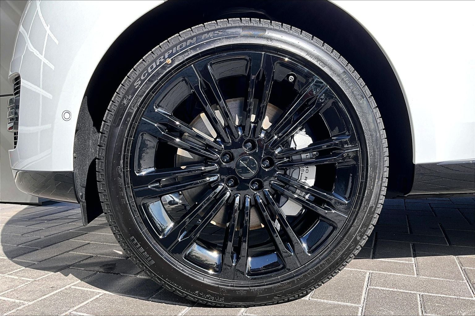 2026 Land Rover Range Rover SE