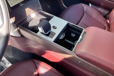 2026 Land Rover Range Rover SE