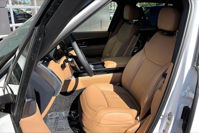 2026 Land Rover Range Rover SE