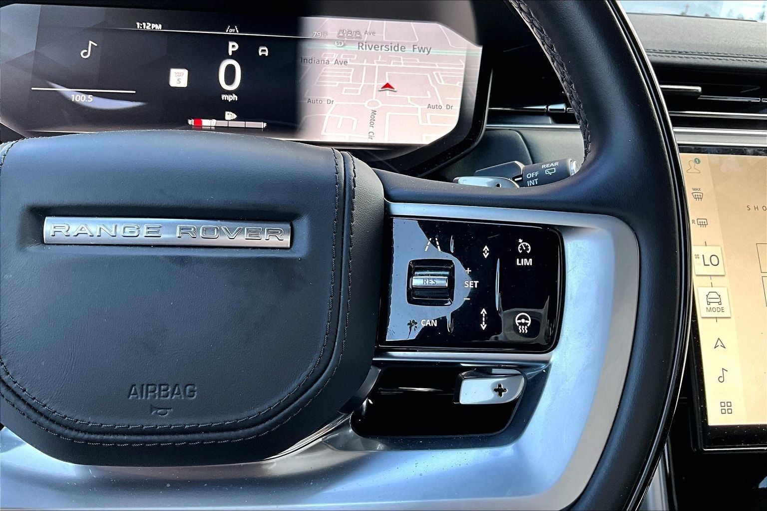 2024 Land Rover Range Rover SE