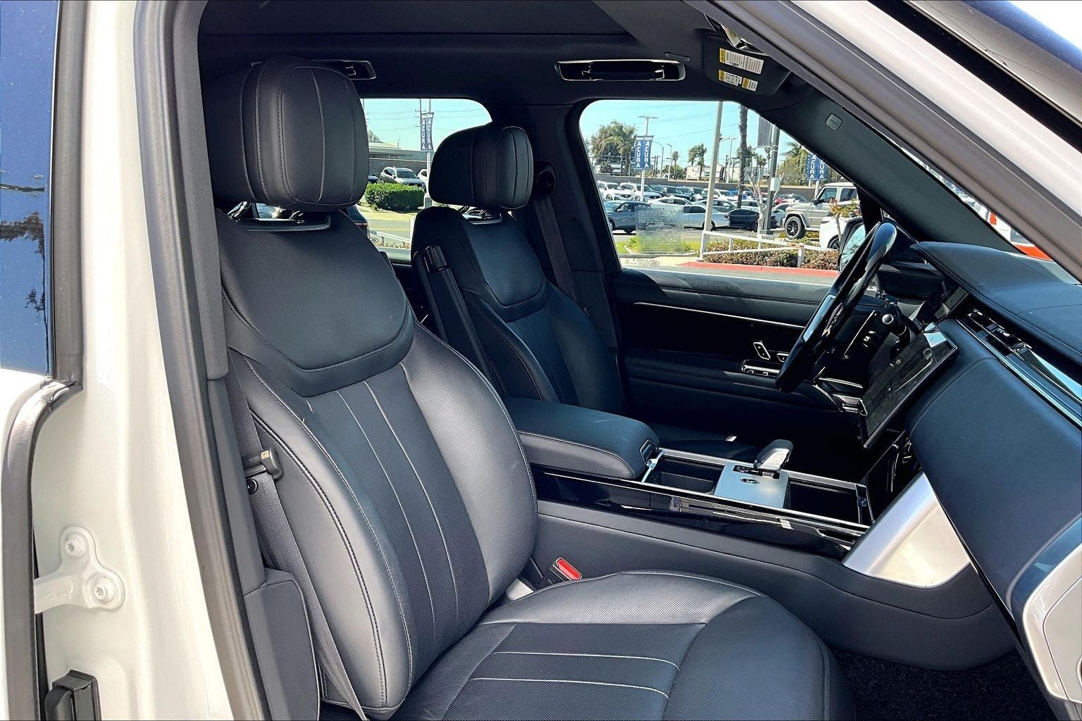 2024 Land Rover Range Rover SE