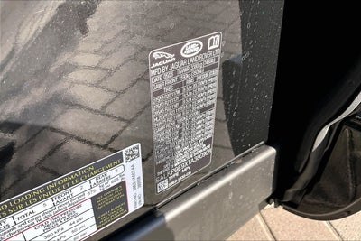 2026 Land Rover Range Rover SE