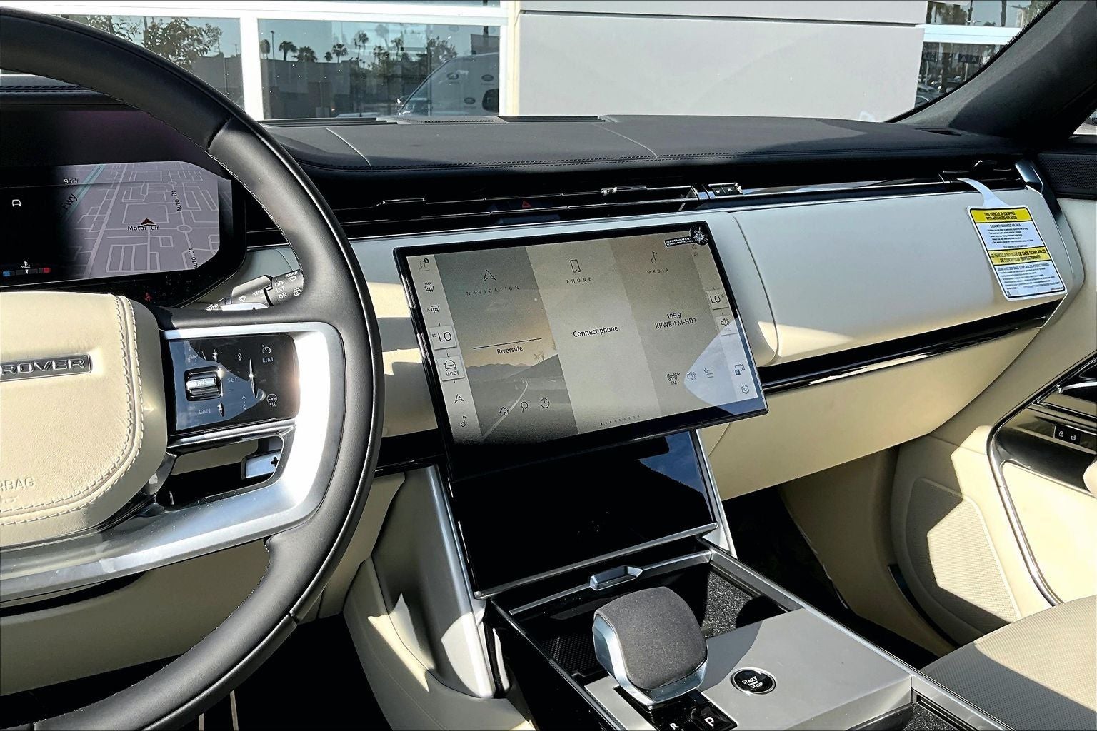 2026 Land Rover Range Rover SE